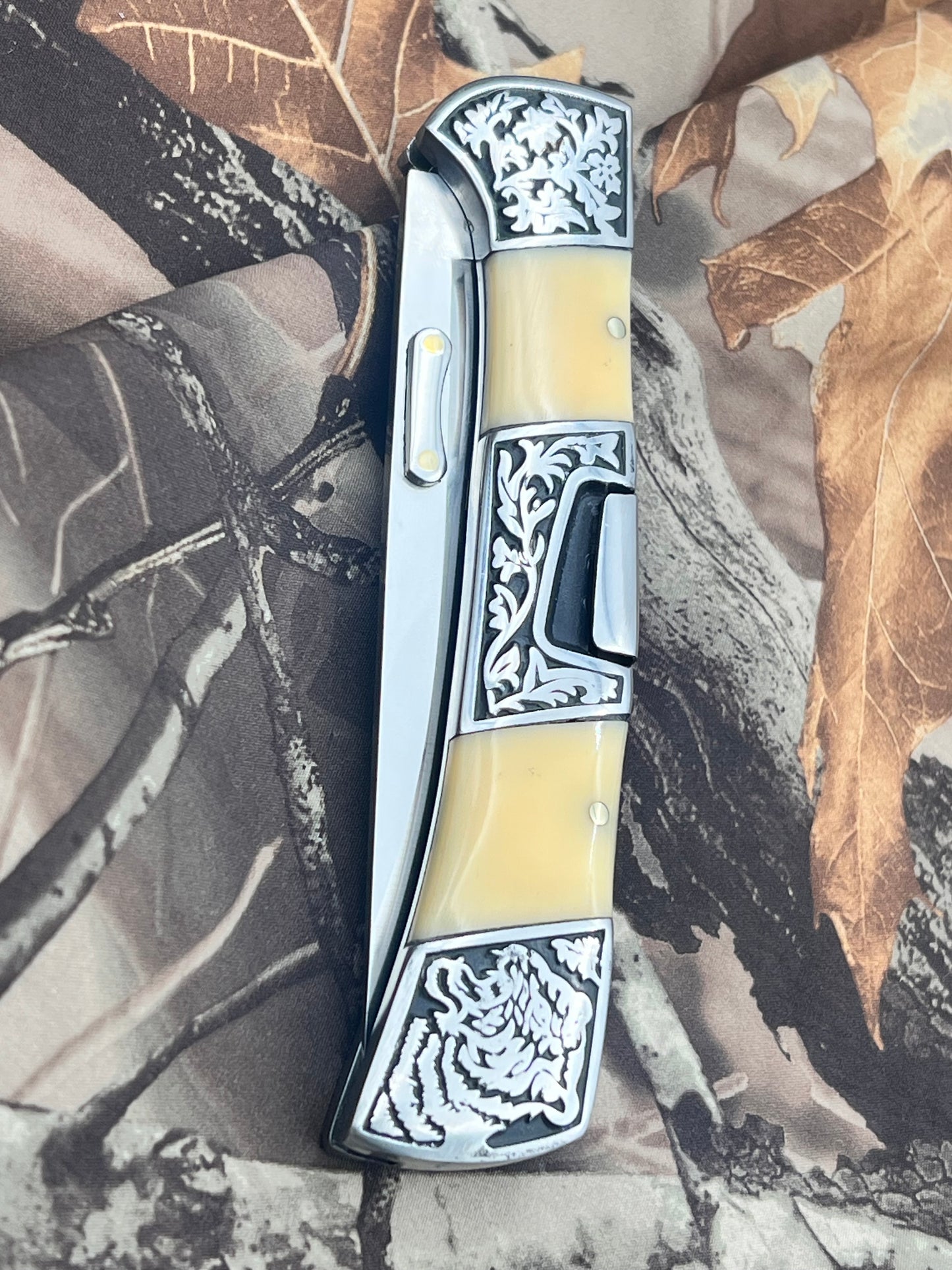 BENELLI FOLDING KNIFE A3159- OEKN3159
