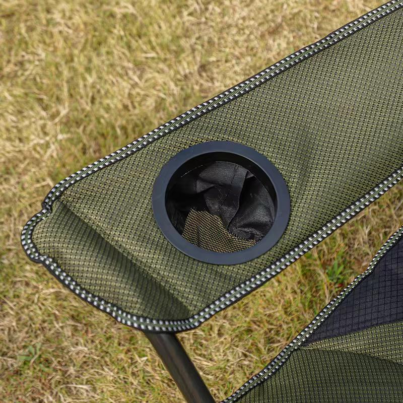 CAMP MASTER FOLDING CHAIR-OECH018