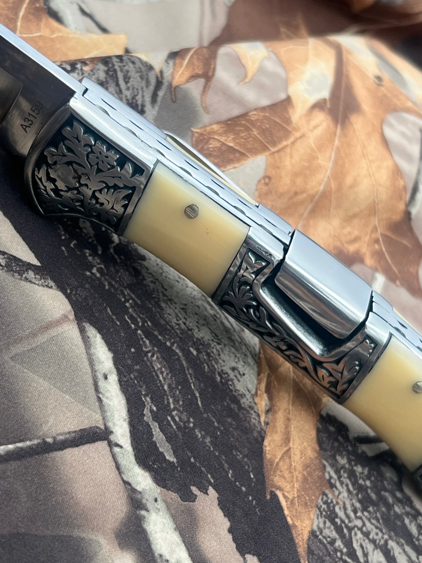 BENELLI FOLDING KNIFE A3159- OEKN3159
