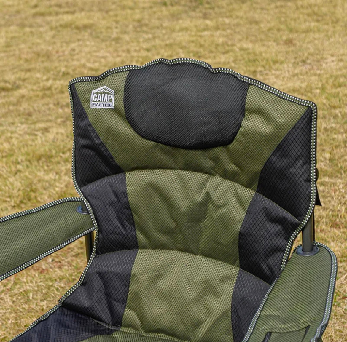 CAMP MASTER FOLDING CHAIR-OECH018