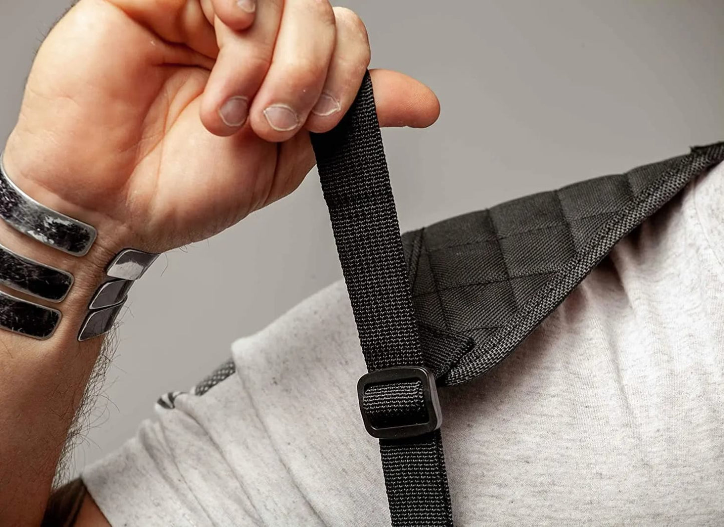 BACK HOLSTER - TAGH015