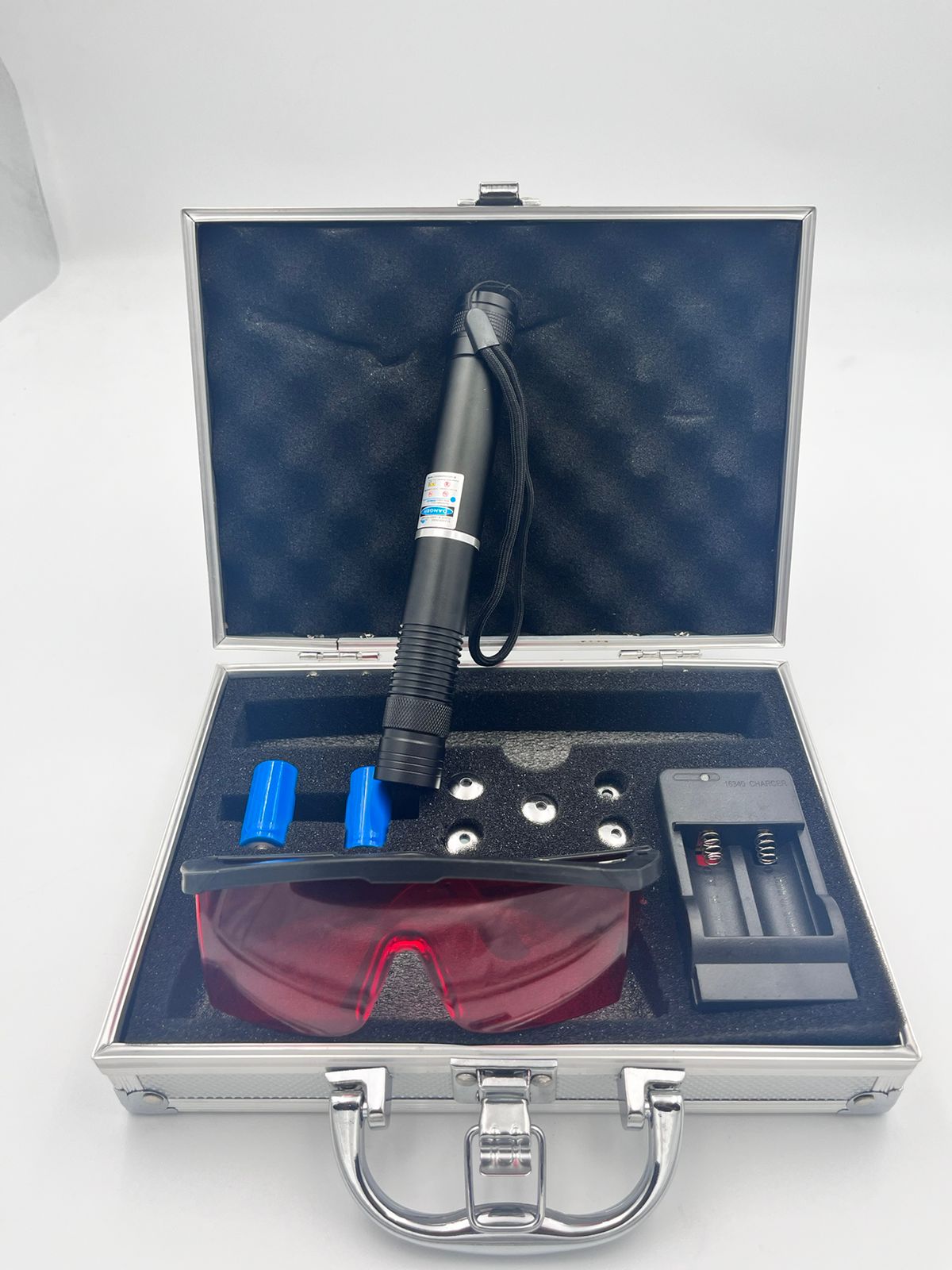 LAZER BLACK ALUMINIUM CASE -AELA006