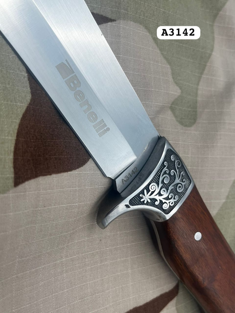 BENELLI FIXED BLADE KNIFE -A3142 - OEKNA3142
