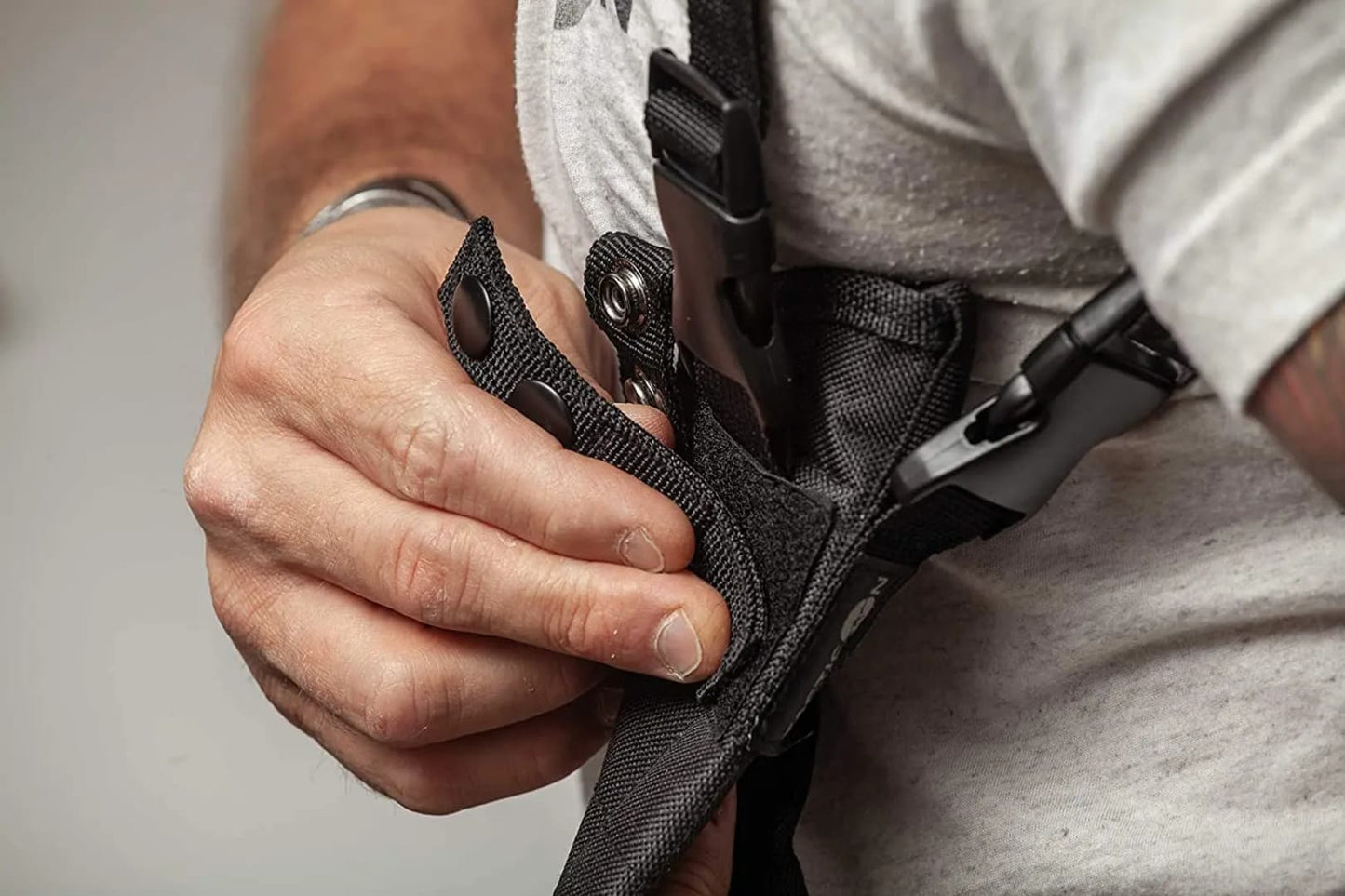 BACK HOLSTER - TAGH015