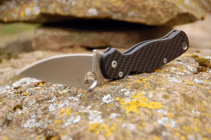 SPYDERCO CPM S30V - C223 - CARBON FIBER